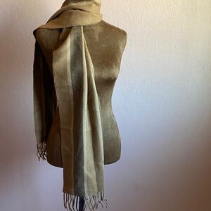 Murano 100% Alpaca Elegant Tan Scarf